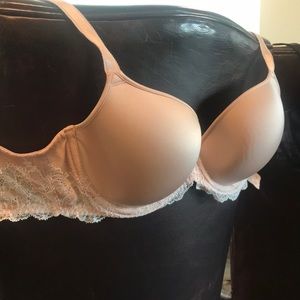 Wacoal Brand Lace Affair Contour Bra
